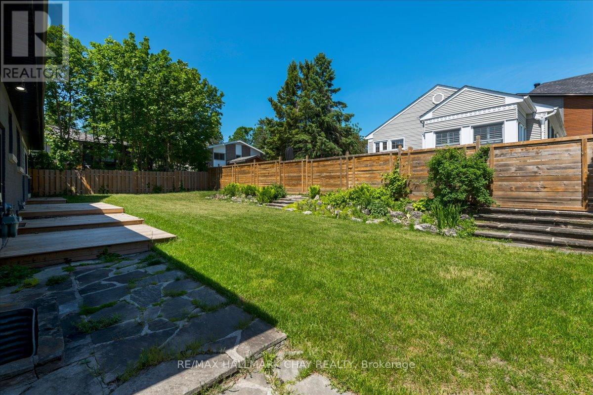 69 Rodney Street, Barrie (codrington), Ontario