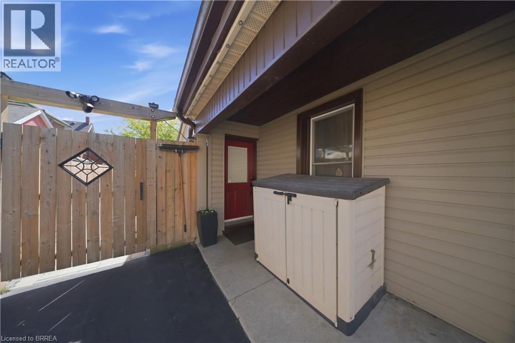 137 Brock Street, Brantford, Ontario