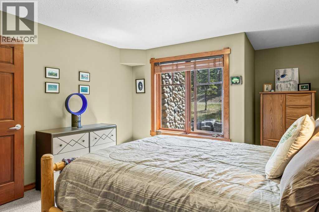 215, 150 Crossbow Place, Canmore, Alberta