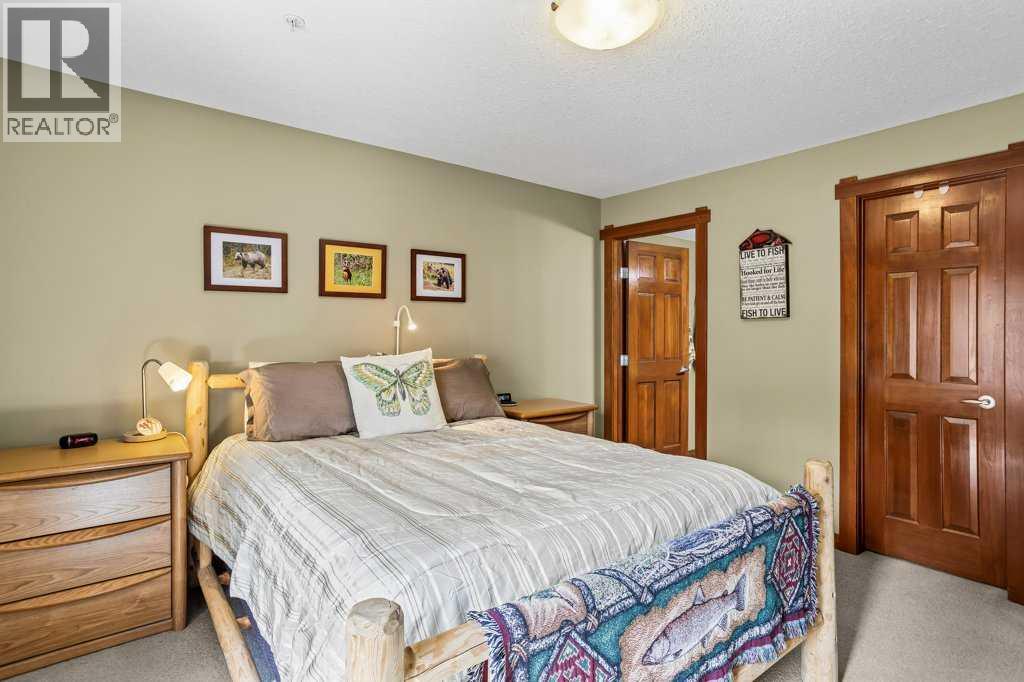 215, 150 Crossbow Place, Canmore, Alberta