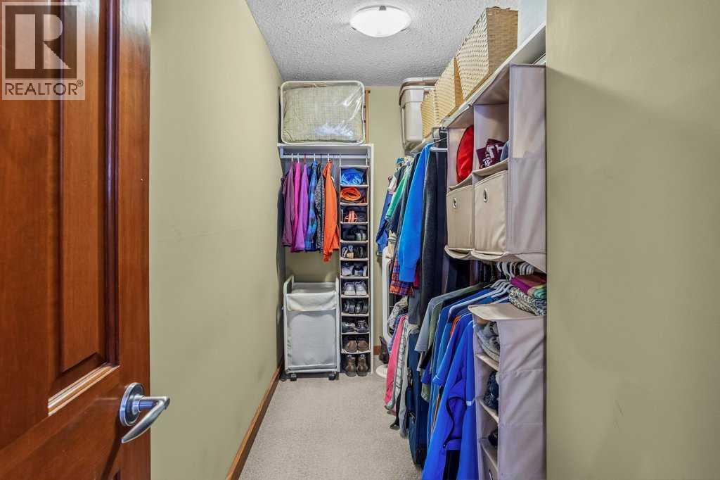 215, 150 Crossbow Place, Canmore, Alberta