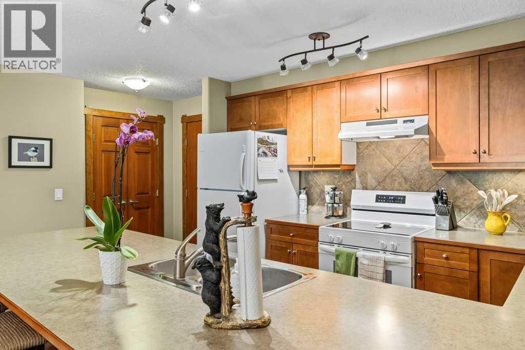 215, 150 Crossbow Place, Canmore, Alberta