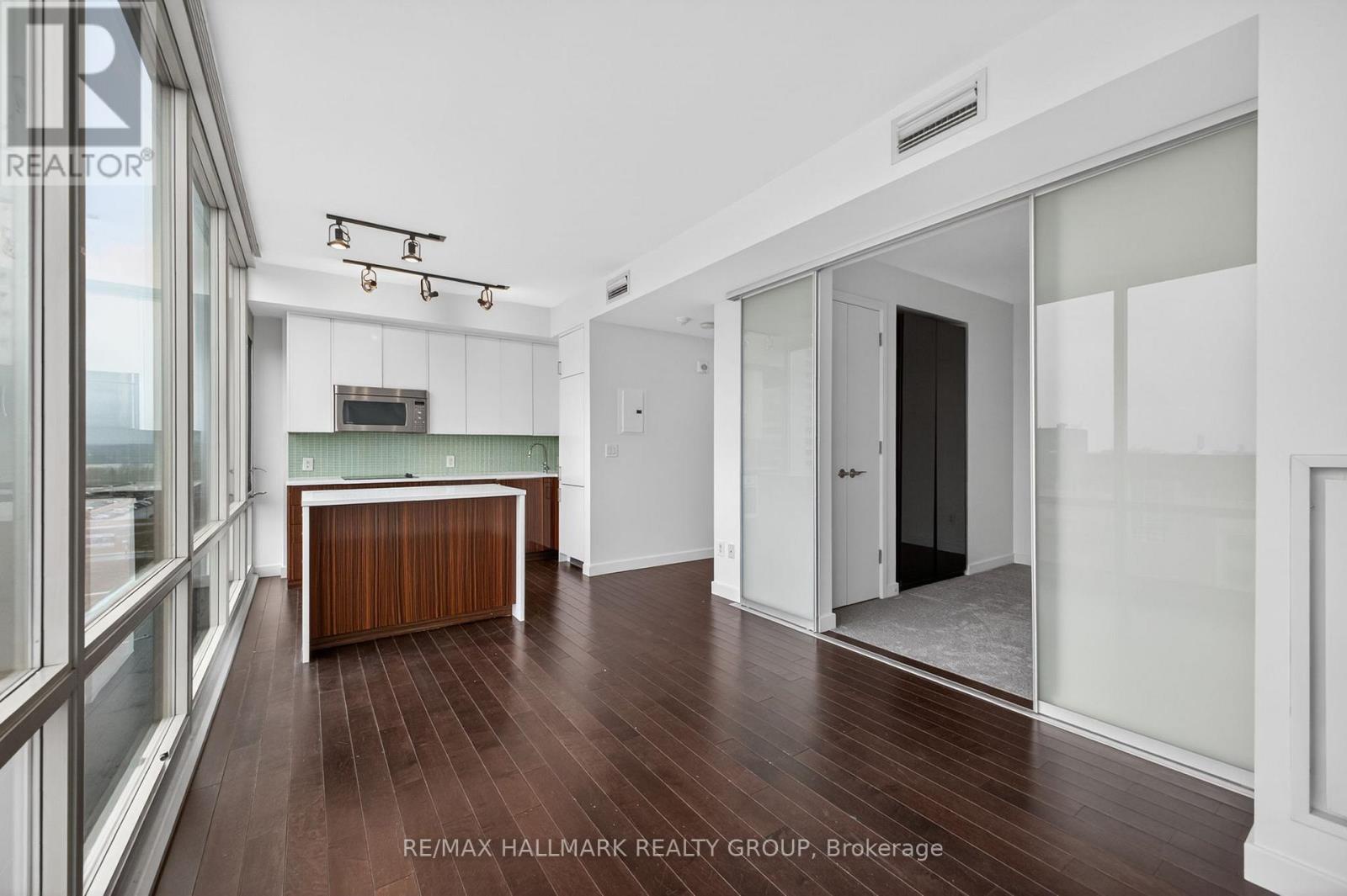 705 - 201 Parkdale Avenue, Ottawa, Ontario