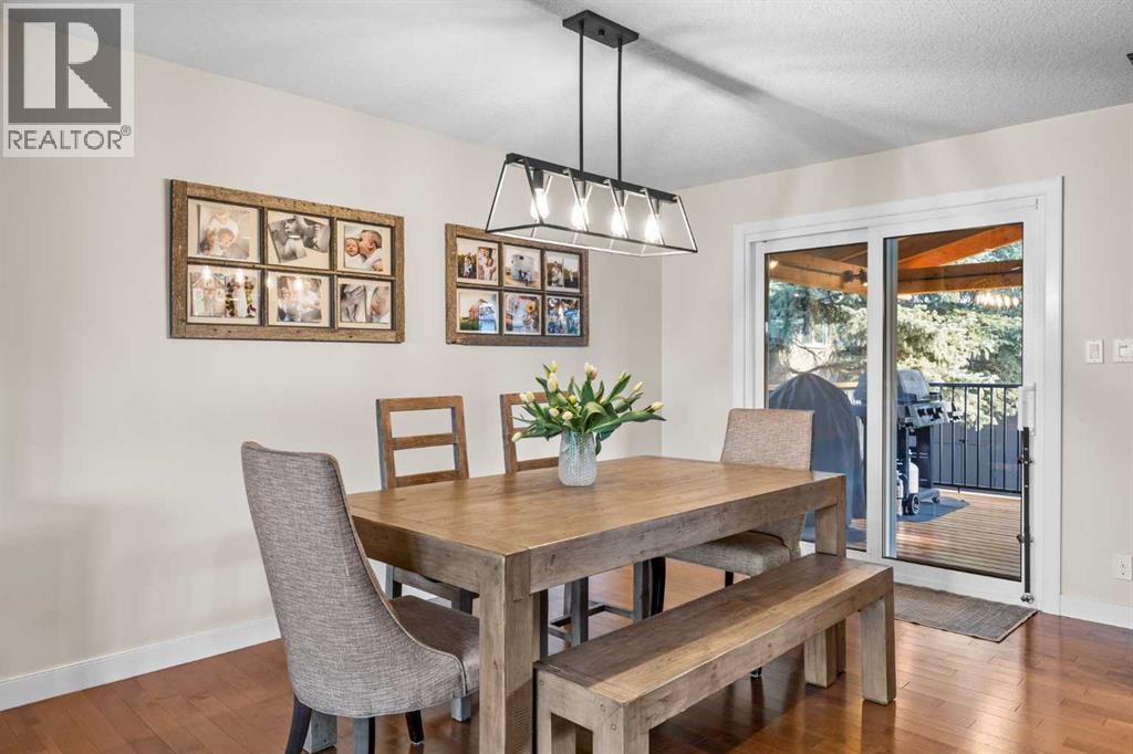 111 Silvergrove Green Nw, Calgary, Alberta