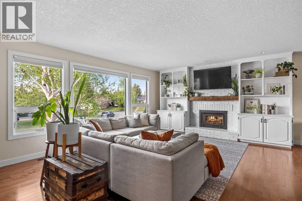 111 Silvergrove Green Nw, Calgary, Alberta