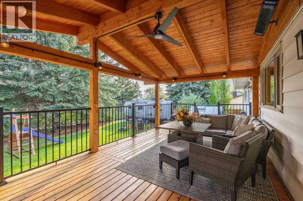 111 Silvergrove Green Nw, Calgary, Alberta