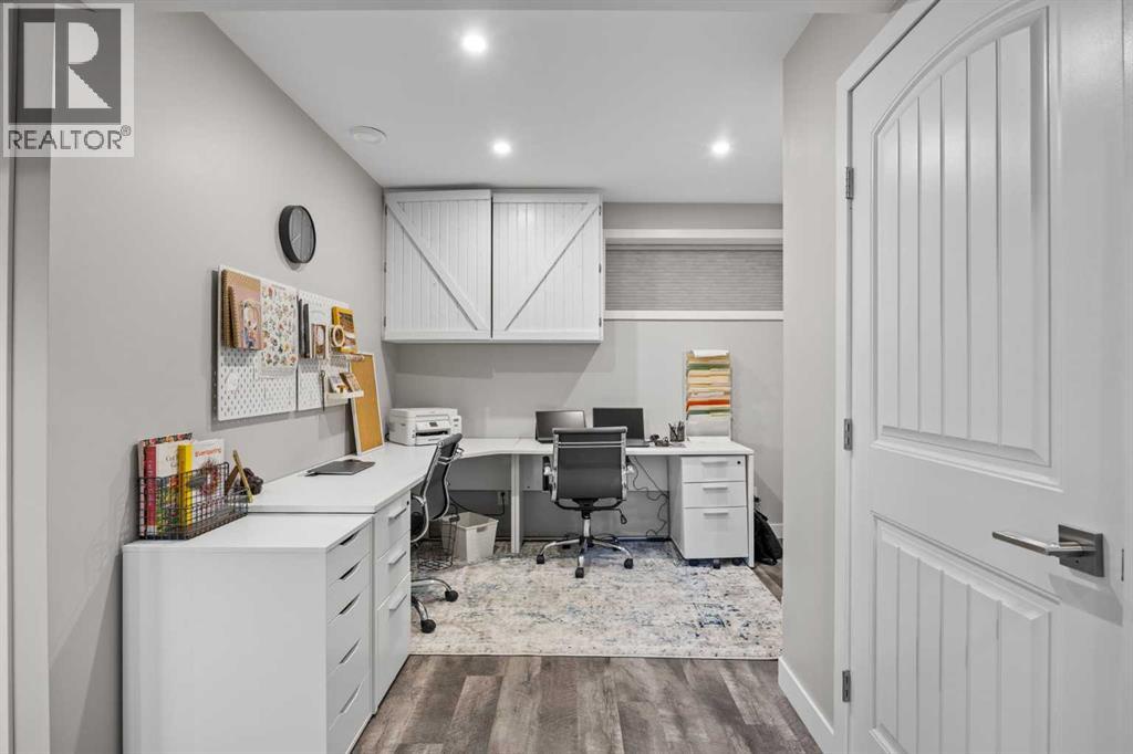 111 Silvergrove Green Nw, Calgary, Alberta