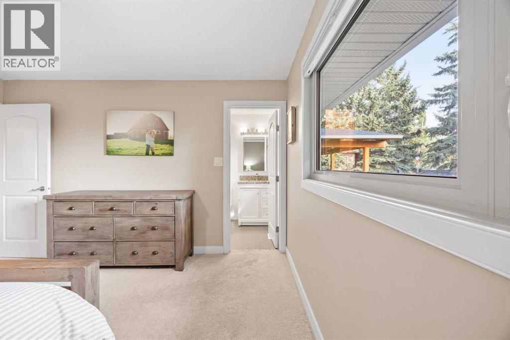 111 Silvergrove Green Nw, Calgary, Alberta