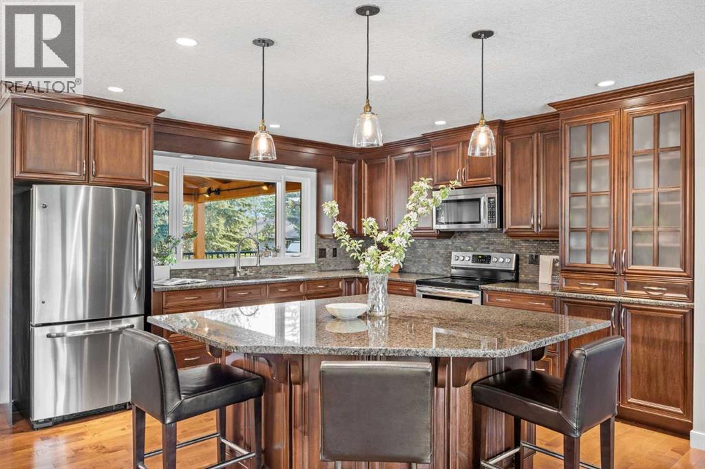 111 Silvergrove Green Nw, Calgary, Alberta