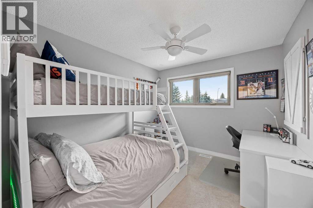 111 Silvergrove Green Nw, Calgary, Alberta