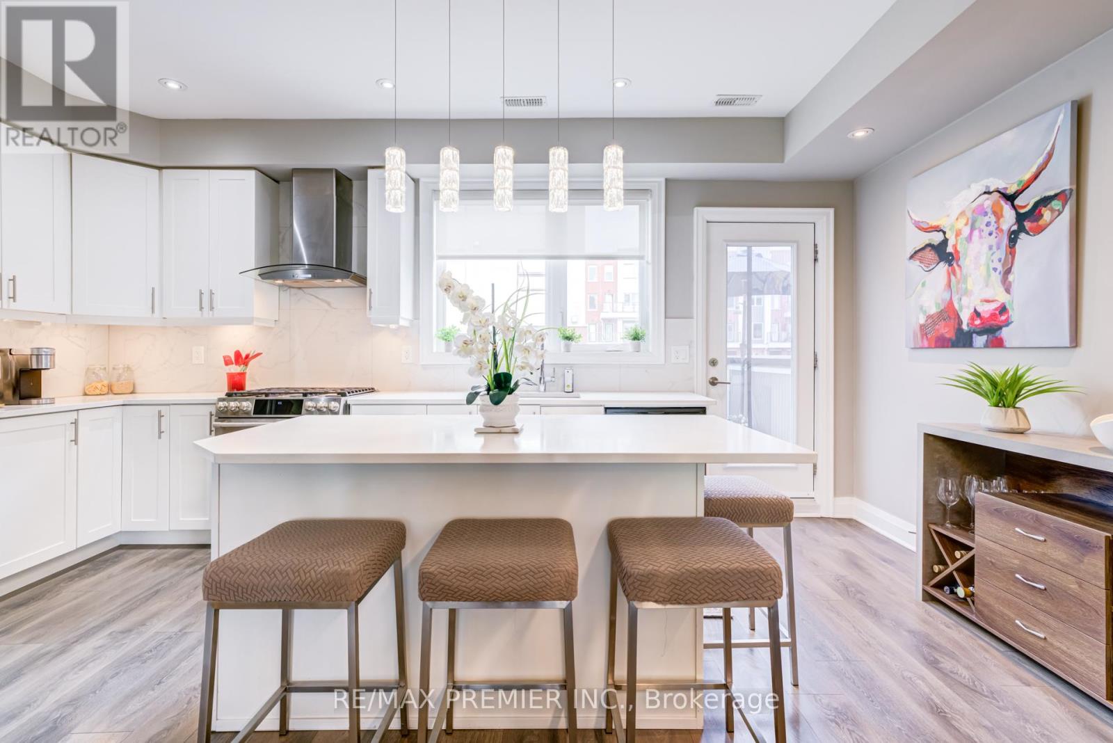 1 - 45 Thomas Mulholland Drive, Toronto (downsview-roding-cfb), Ontario