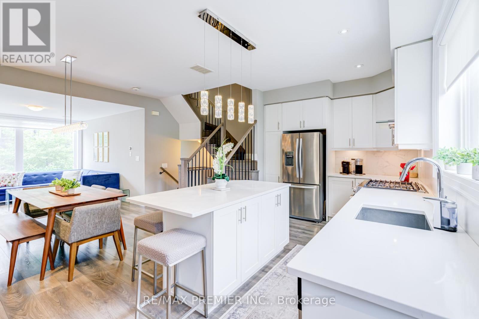 1 - 45 Thomas Mulholland Drive, Toronto (downsview-roding-cfb), Ontario