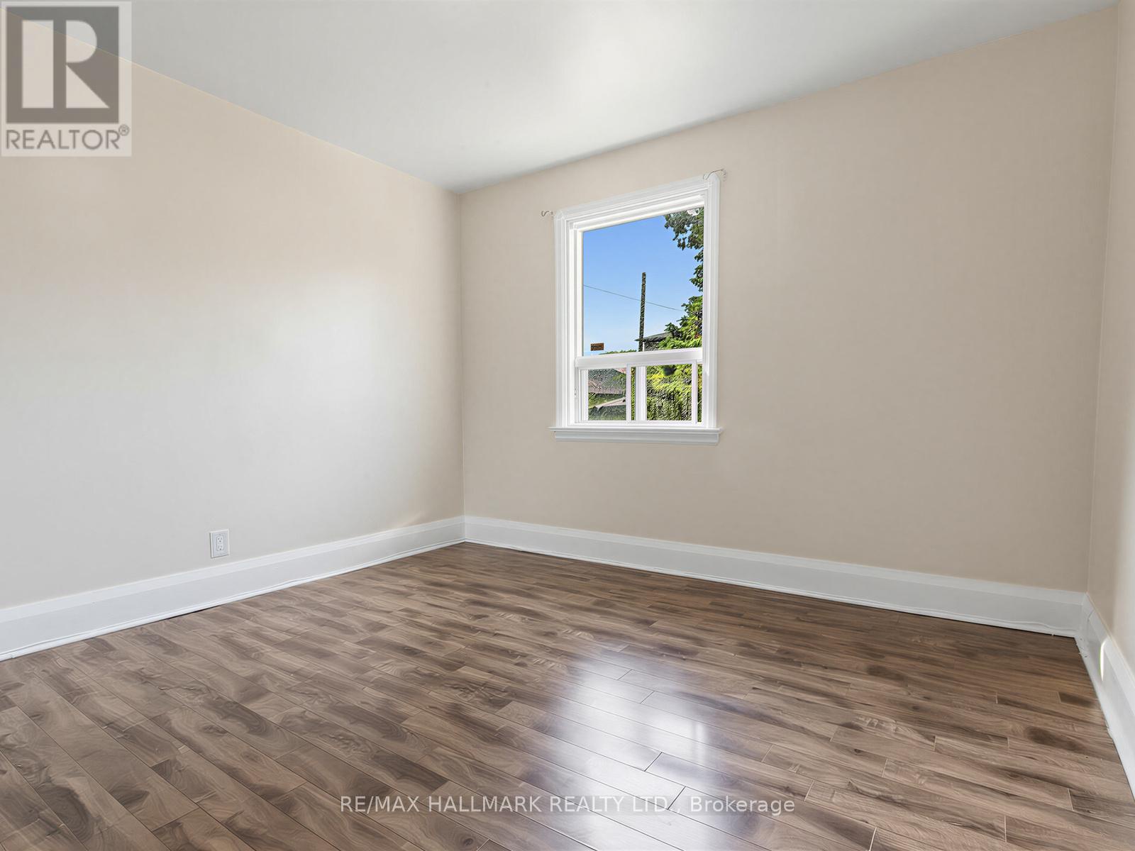 38 Ypres Road, Toronto (keelesdale-eglinton West), Ontario