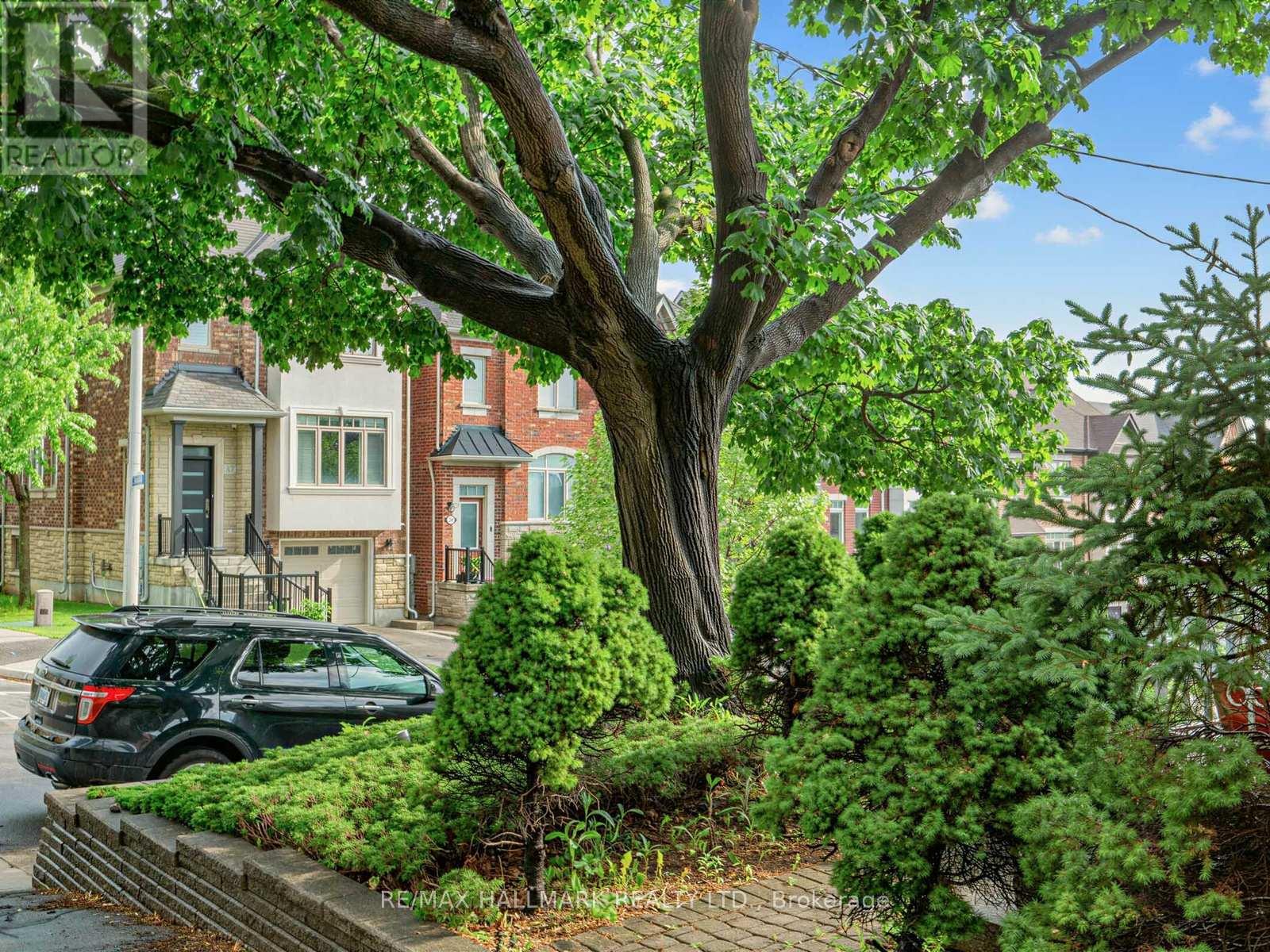38 Ypres Road, Toronto (keelesdale-eglinton West), Ontario