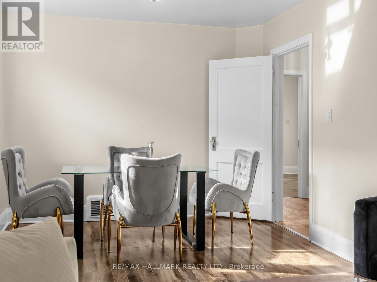 38 Ypres Road, Toronto (keelesdale-eglinton West), Ontario