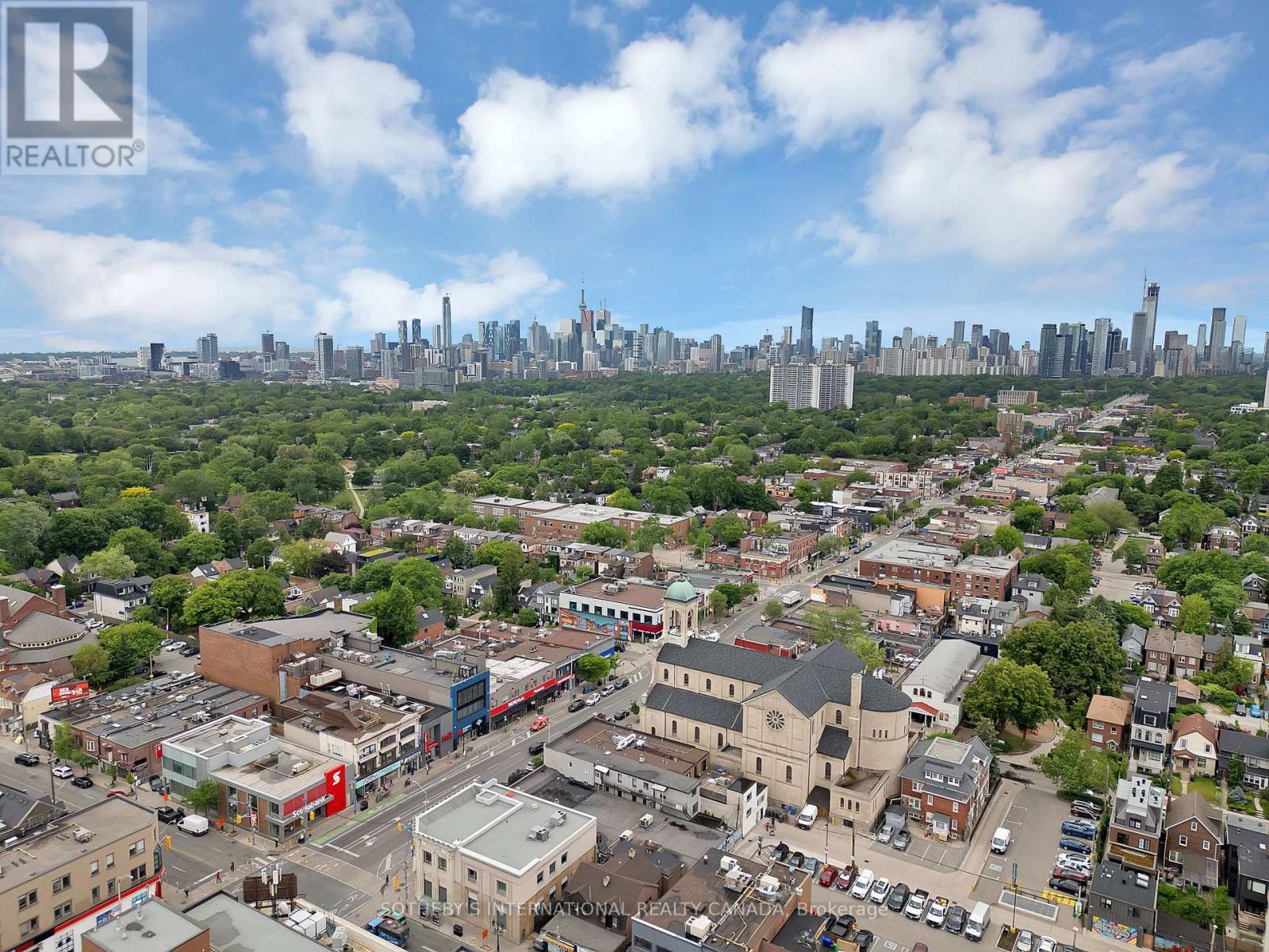 32 Eaton Avenue, Toronto (danforth), Ontario