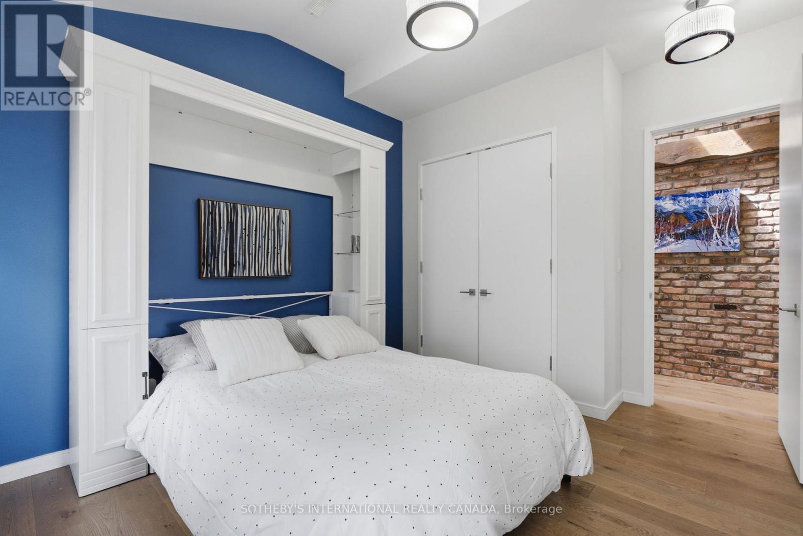 32 Eaton Avenue, Toronto (danforth), Ontario