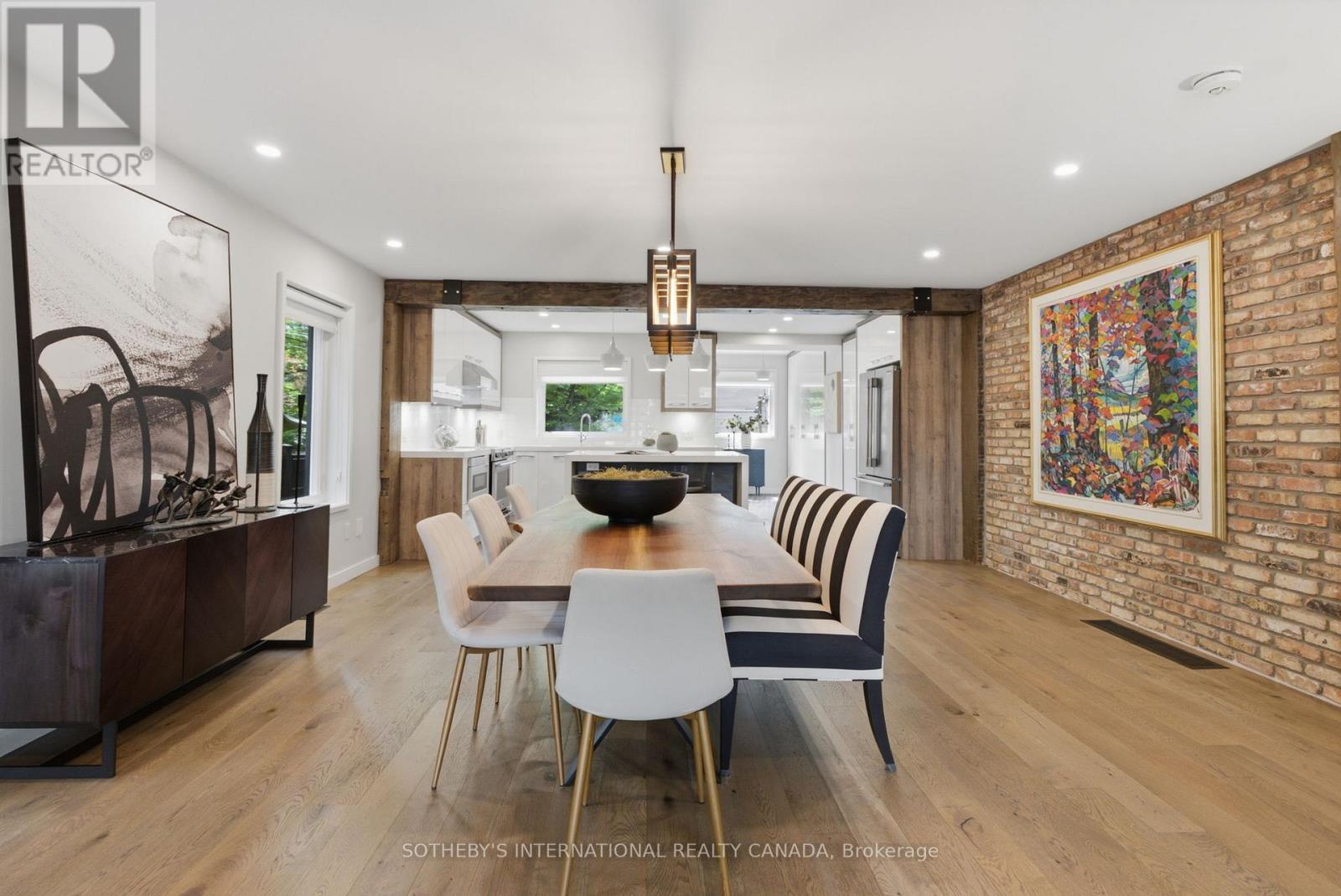 32 Eaton Avenue, Toronto (danforth), Ontario