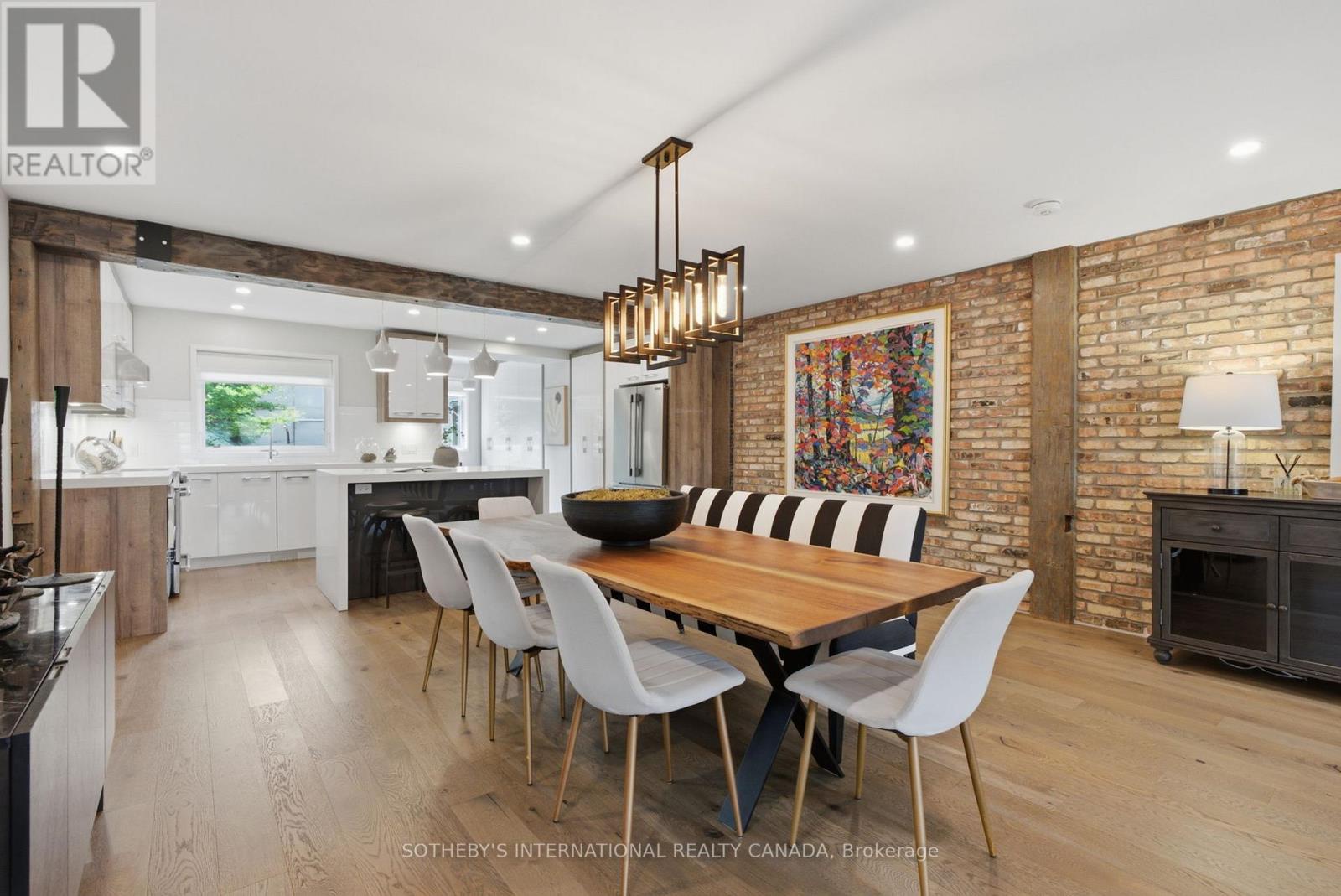 32 Eaton Avenue, Toronto (danforth), Ontario
