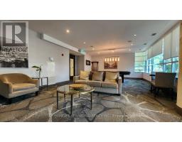404 - 3830 BATHURST STREET