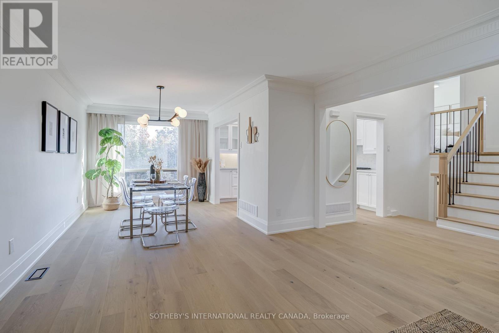 34 Euphrasia Drive, Toronto (yorkdale-glen Park), Ontario