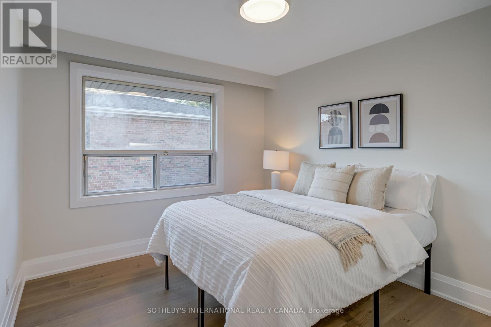 34 Euphrasia Drive, Toronto (yorkdale-glen Park), Ontario