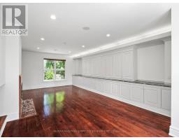40 OLD COLONY ROAD