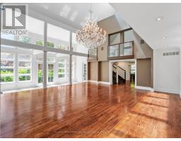 40 OLD COLONY ROAD