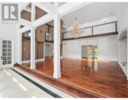 40 OLD COLONY ROAD