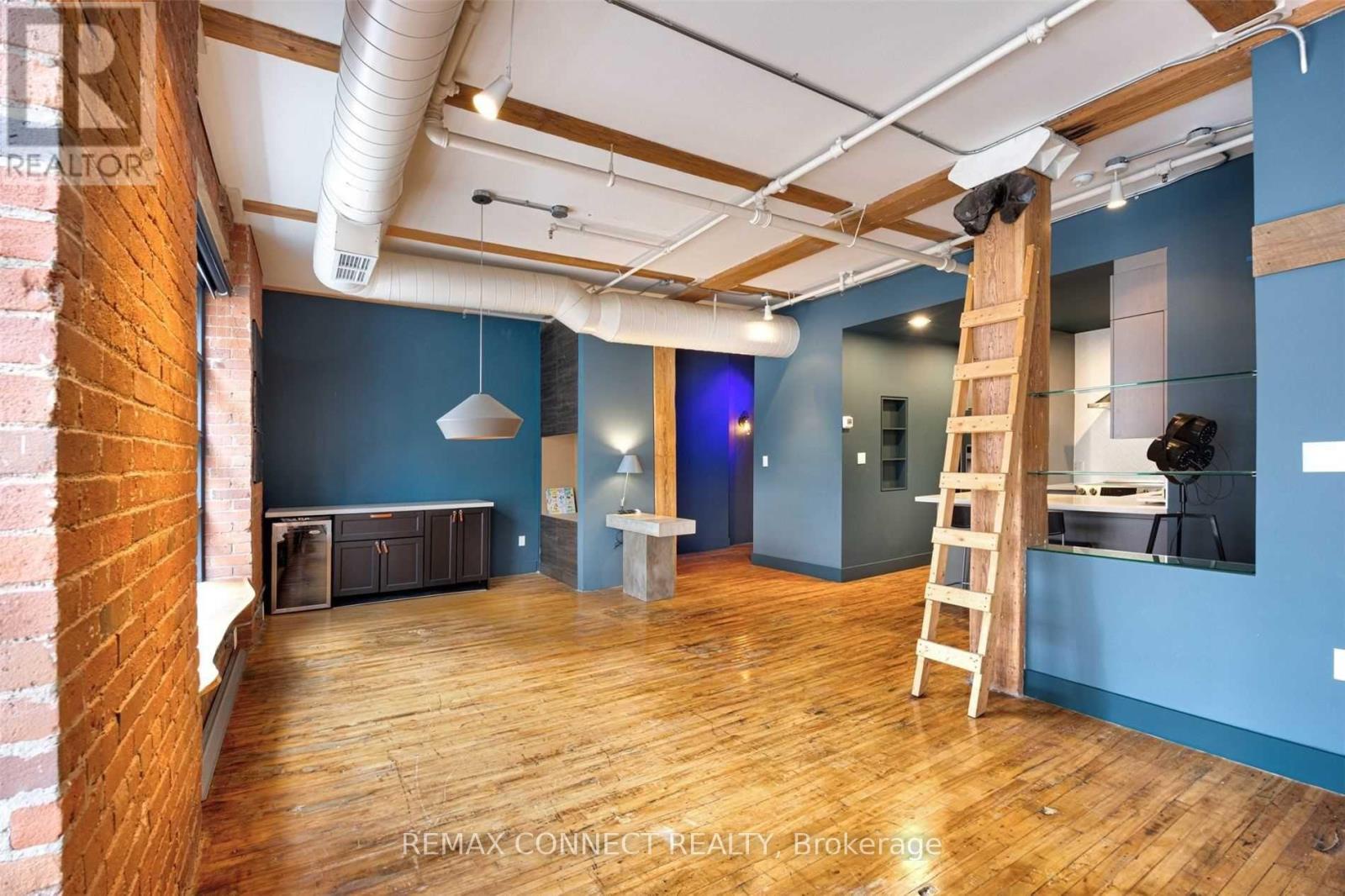 301 - 90 Sherbourne Street, Toronto (moss Park), Ontario