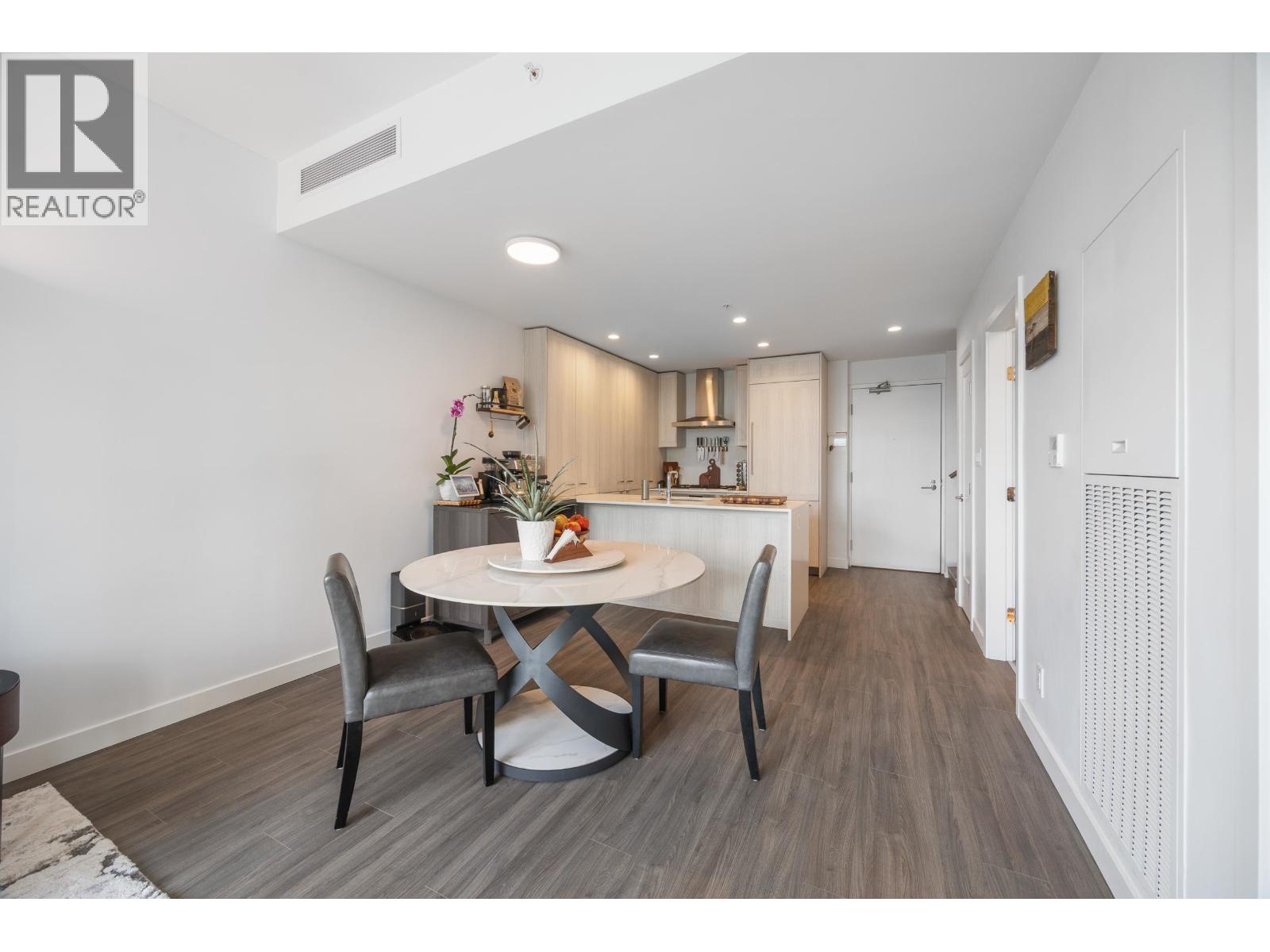Th307 2351 Beta Avenue, Burnaby, British Columbia