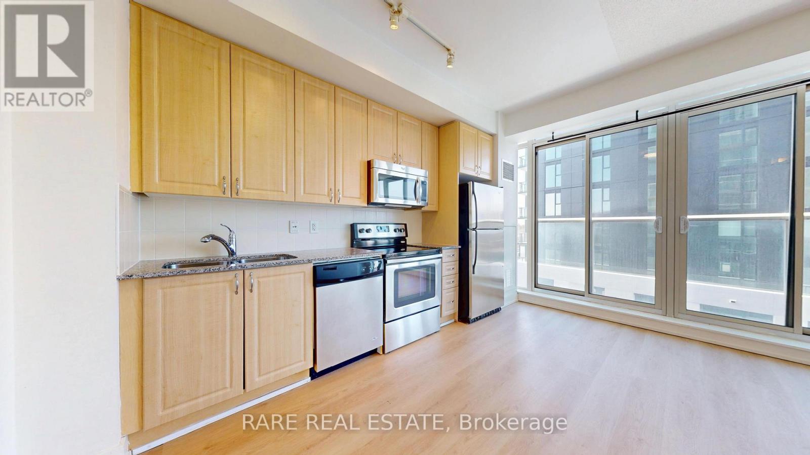607 - 1638 Bloor Street W, Toronto (high Park North), Ontario