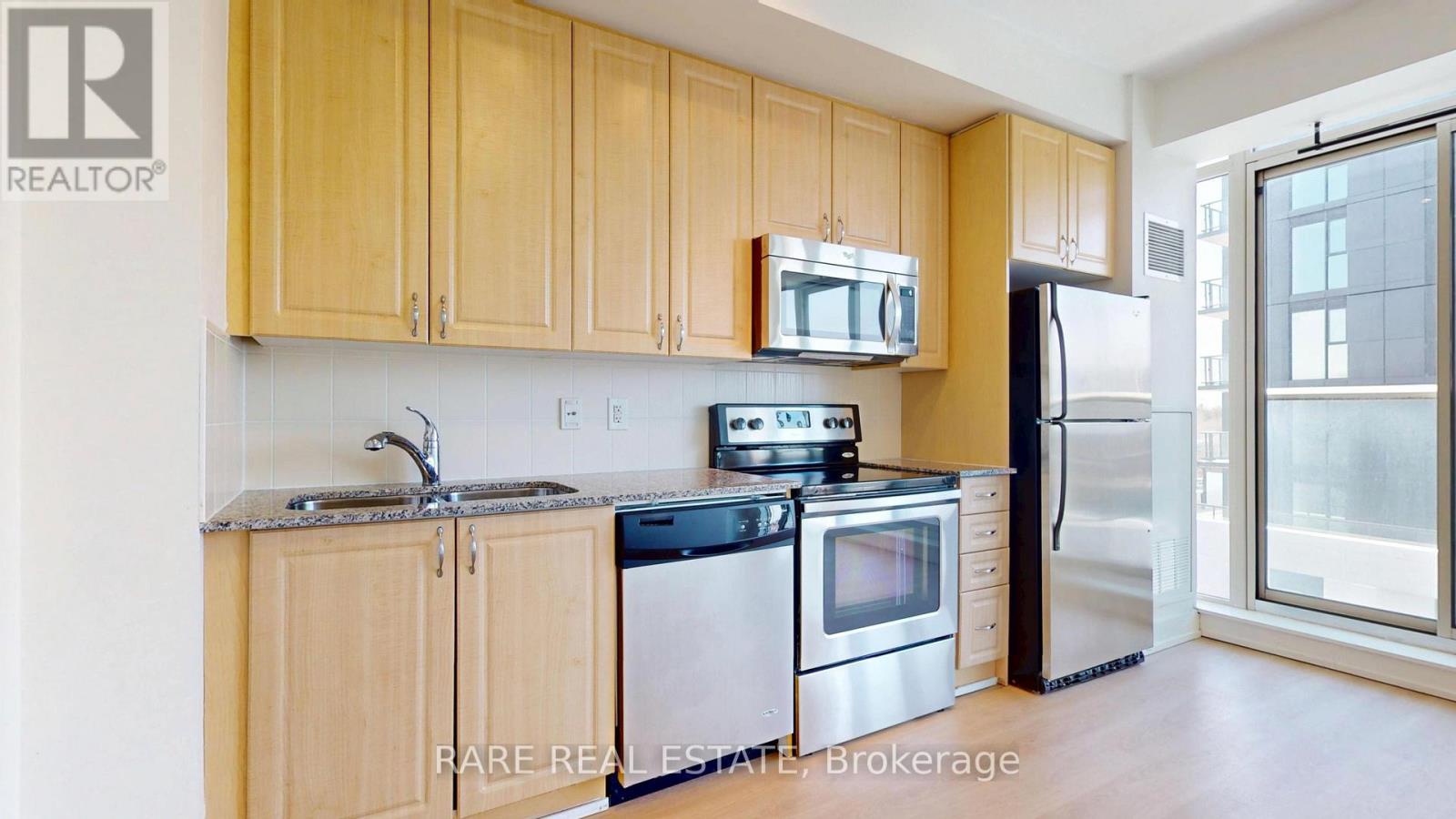 607 - 1638 Bloor Street W, Toronto (high Park North), Ontario