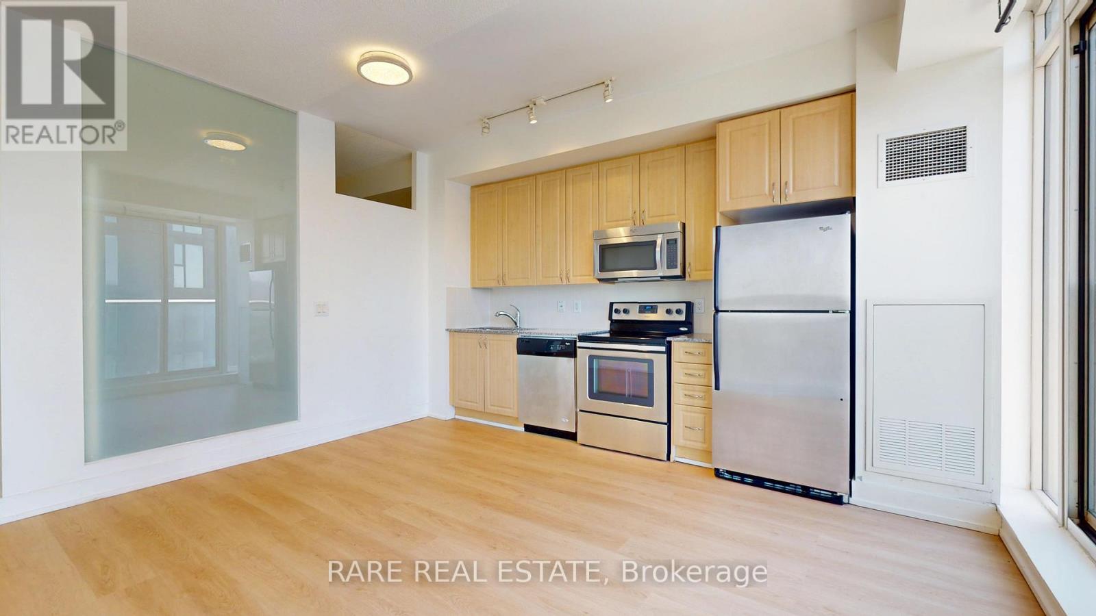 607 - 1638 Bloor Street W, Toronto (high Park North), Ontario