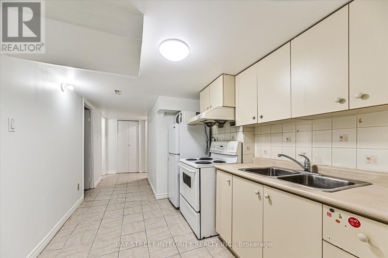15 Huntsmill Boulevard, Toronto (steeles), Ontario