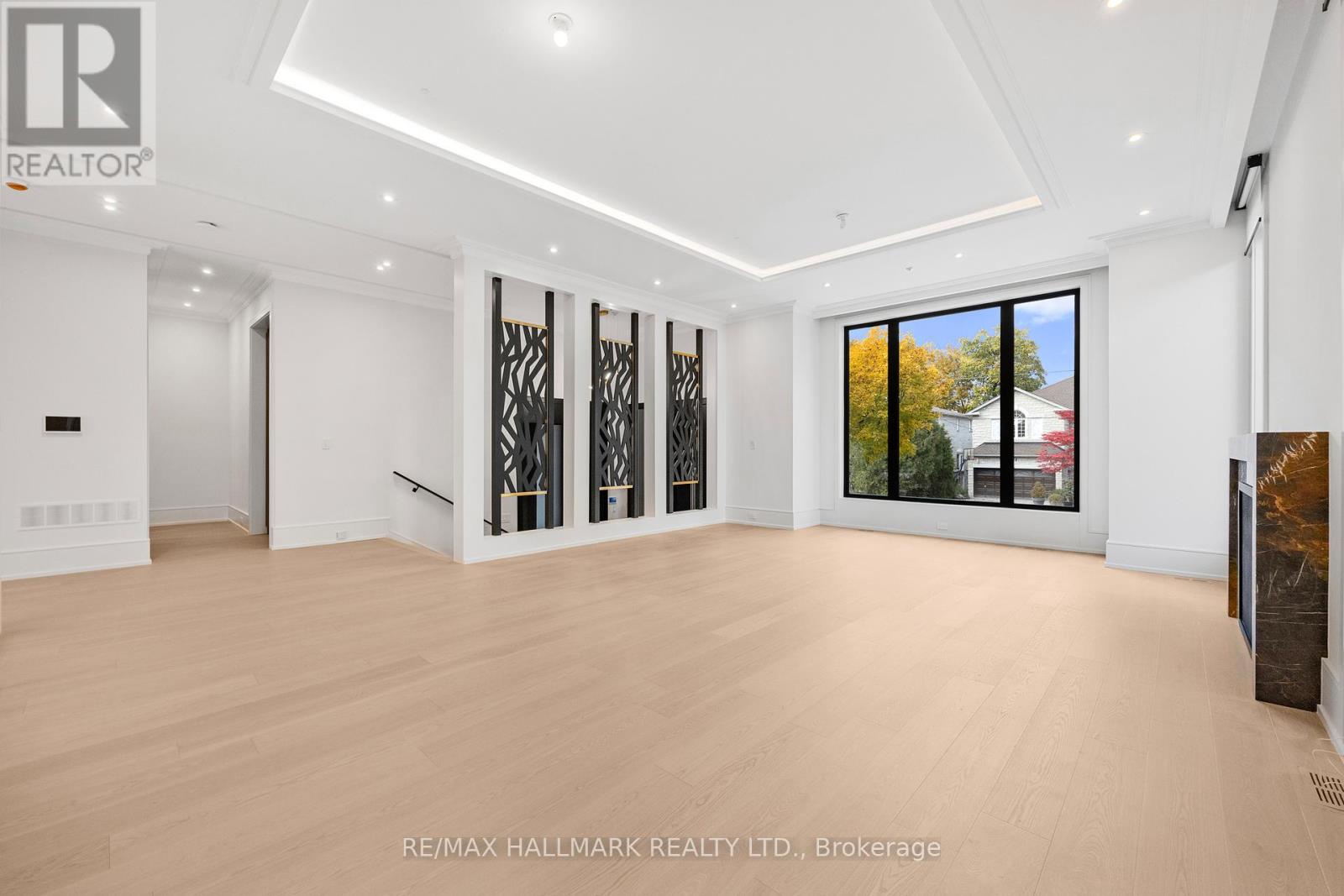 287 Hillcrest Avenue, Toronto (willowdale East), Ontario
