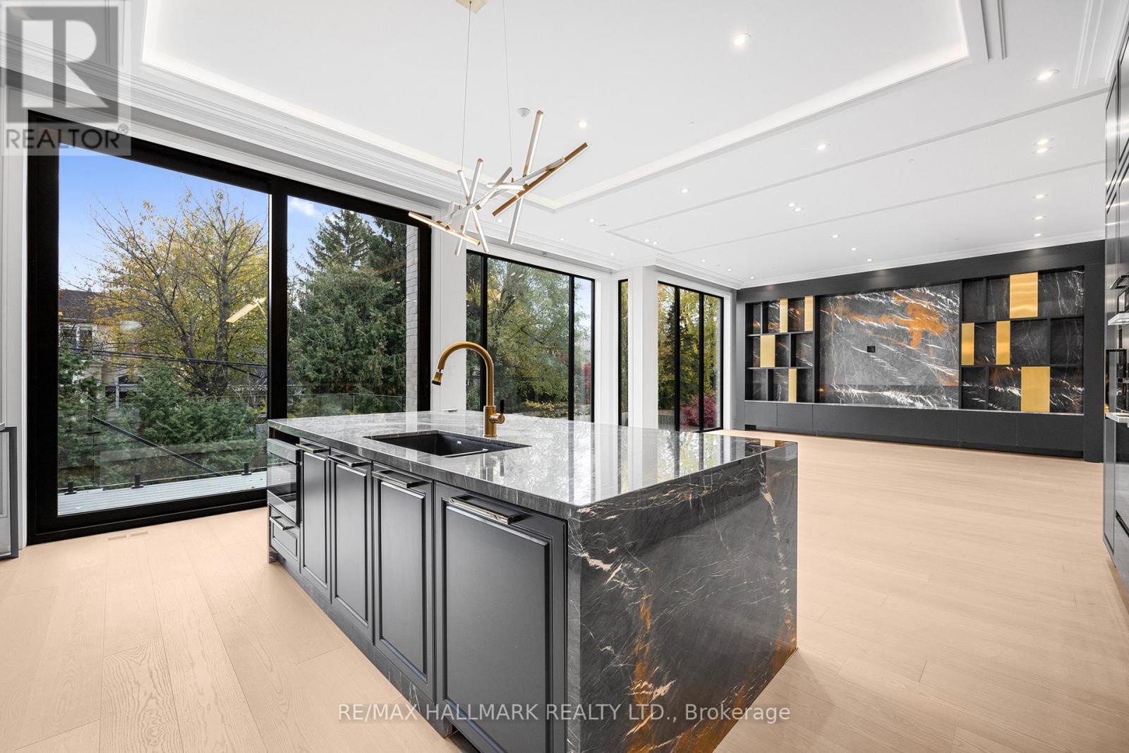 287 Hillcrest Avenue, Toronto (willowdale East), Ontario