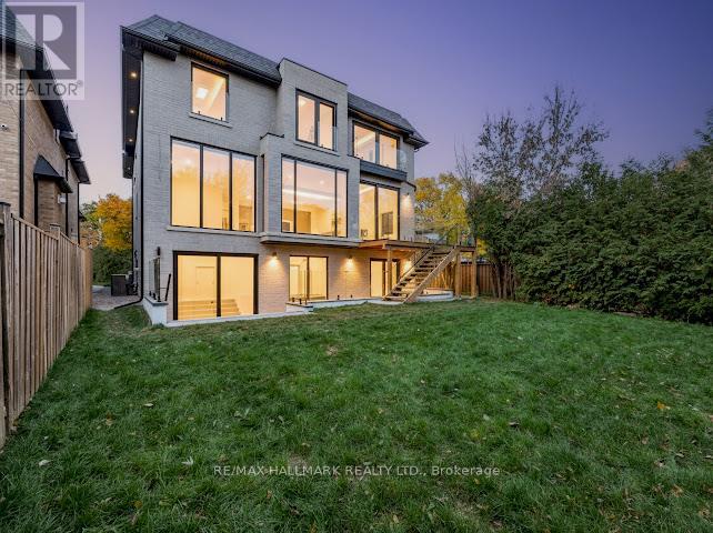 287 Hillcrest Avenue, Toronto (willowdale East), Ontario