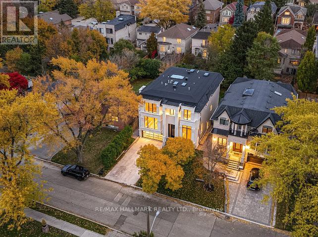 287 Hillcrest Avenue, Toronto (willowdale East), Ontario