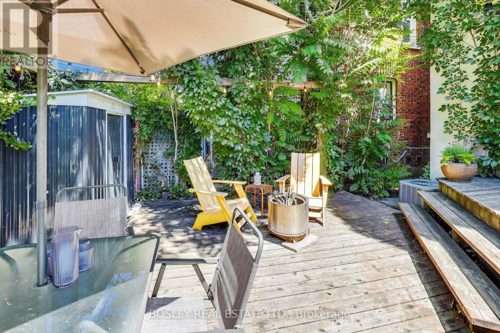 16 St Clarens Avenue, Toronto (little Portugal), Ontario