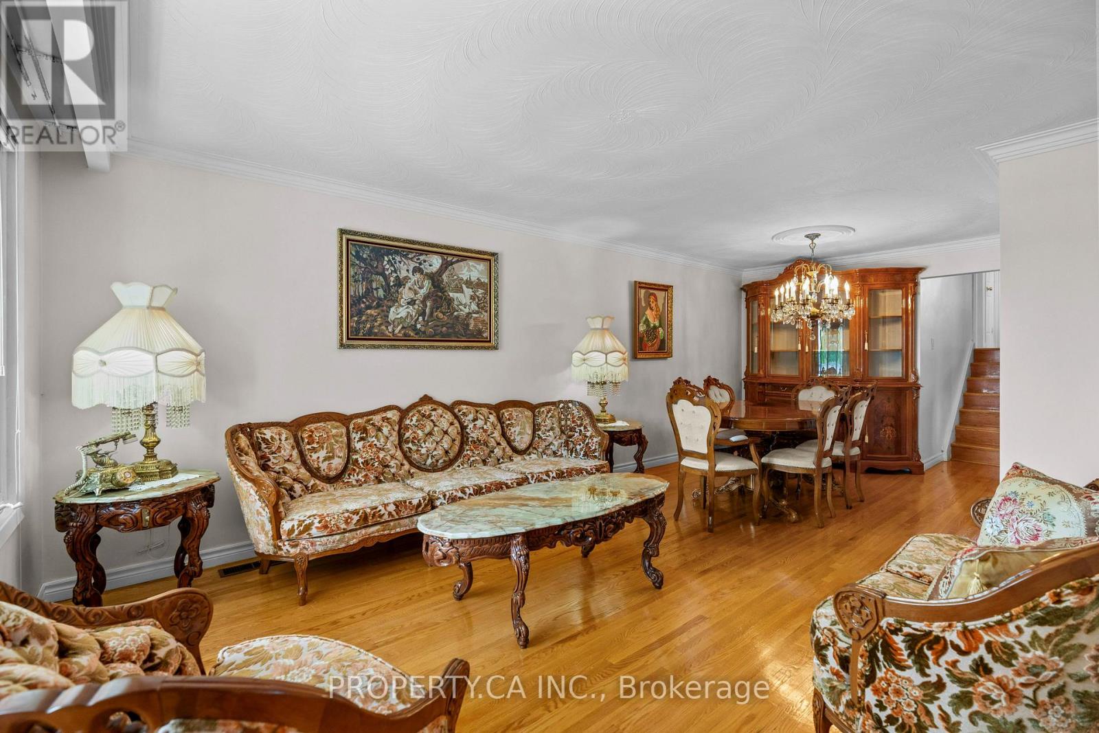 48 Navaho Drive, Toronto (pleasant View), Ontario