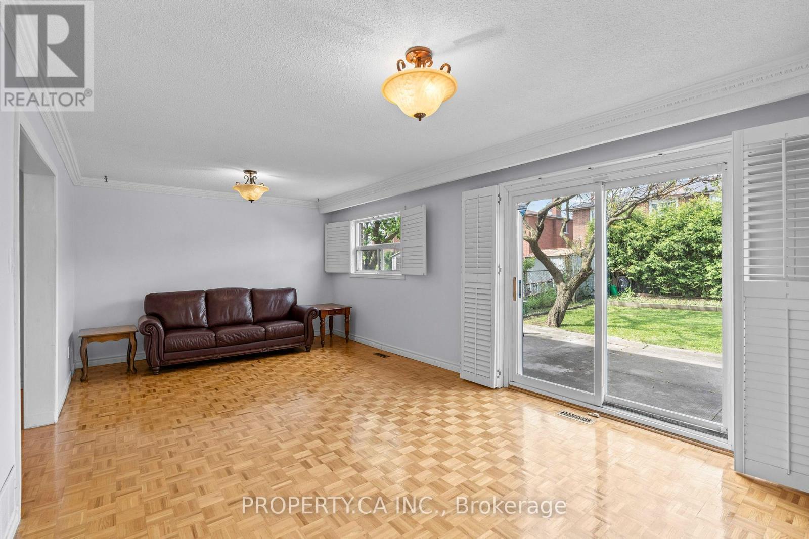 48 Navaho Drive, Toronto (pleasant View), Ontario
