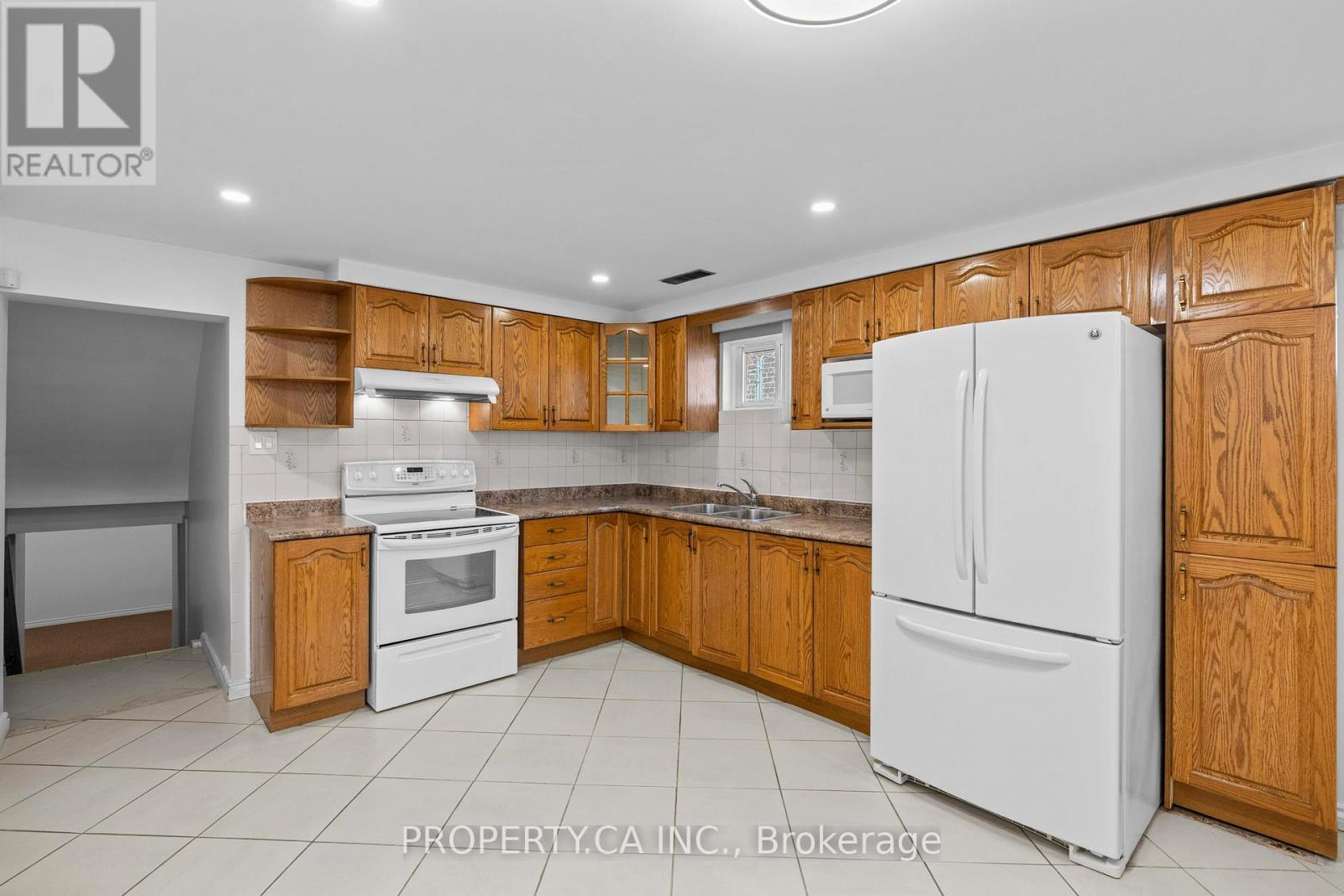 48 Navaho Drive, Toronto (pleasant View), Ontario