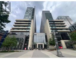 815 - 36 LISGAR STREET