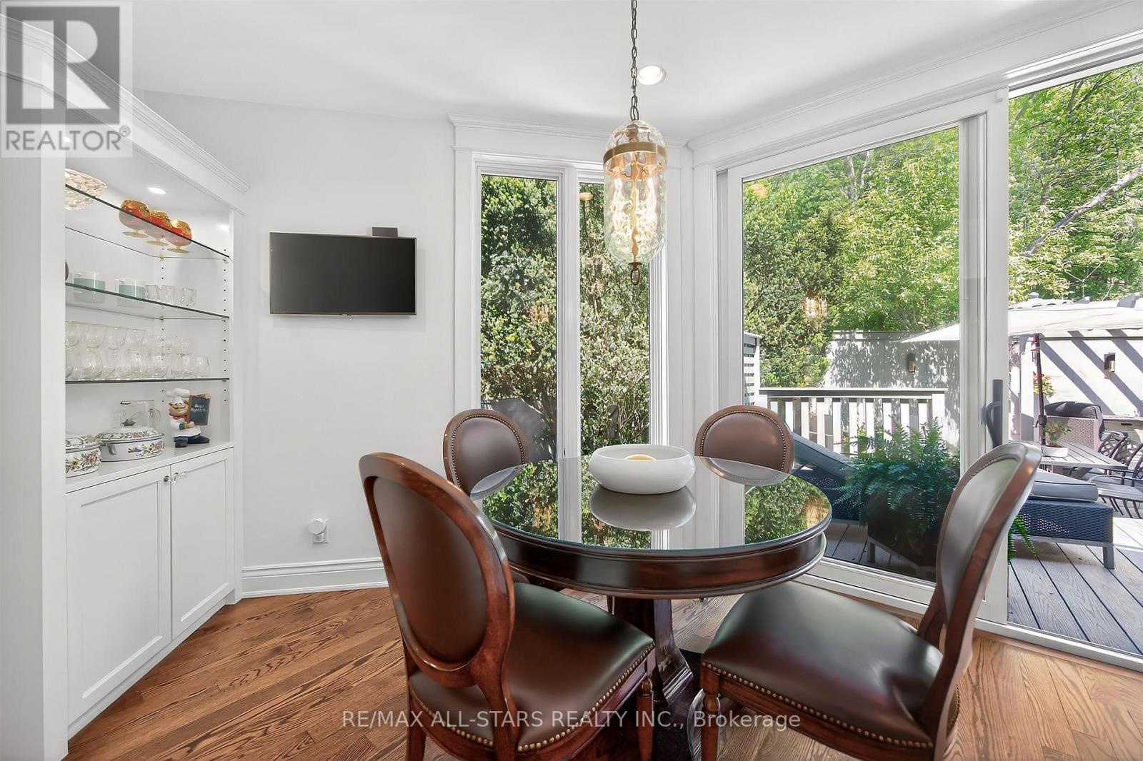 30 Edgewood Crescent, Toronto (rosedale-moore Park), Ontario