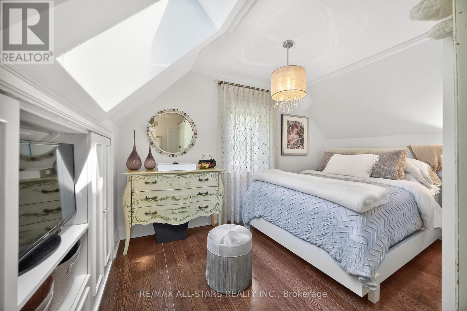 30 Edgewood Crescent, Toronto (rosedale-moore Park), Ontario