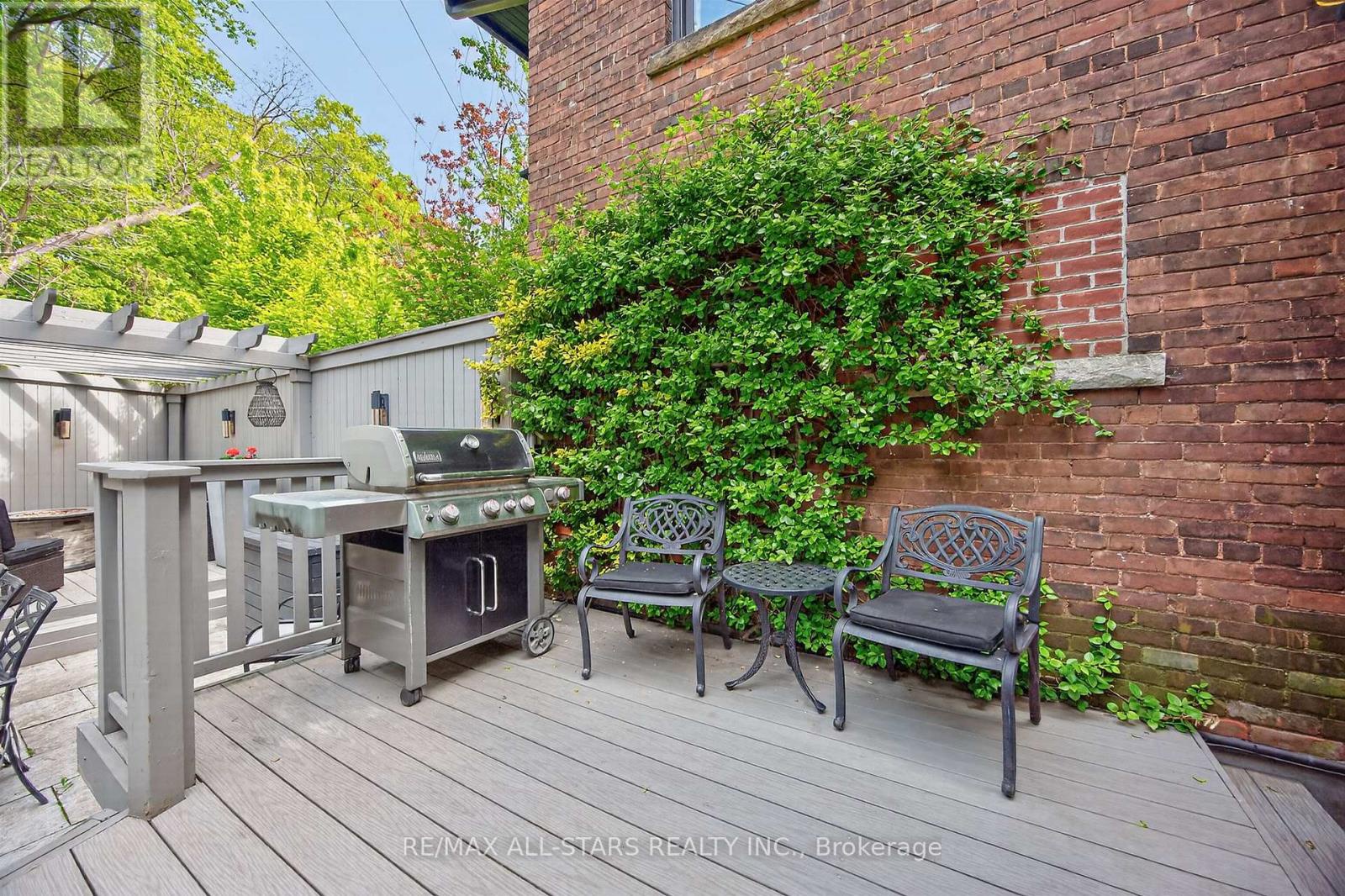 30 Edgewood Crescent, Toronto (rosedale-moore Park), Ontario