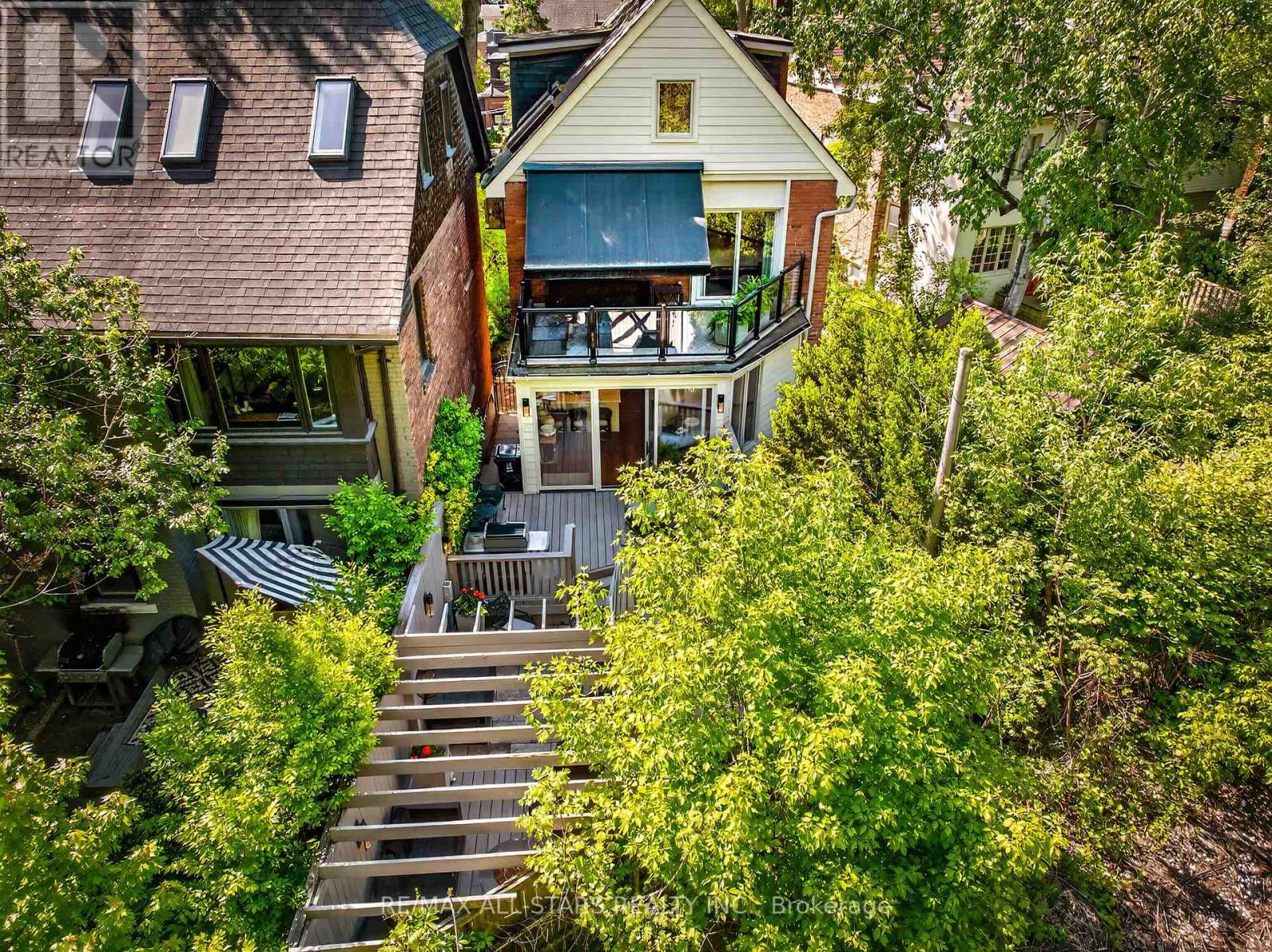 30 Edgewood Crescent, Toronto (rosedale-moore Park), Ontario