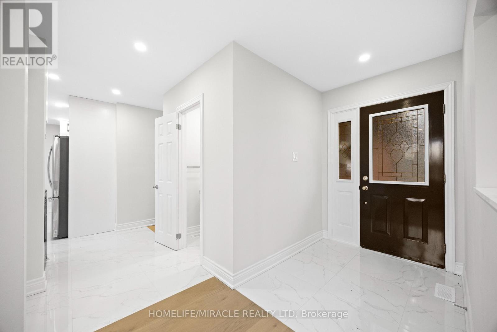 46 Flintwick Drive, Toronto (bendale), Ontario