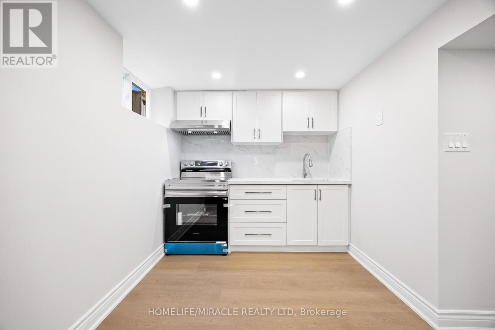 46 Flintwick Drive, Toronto (bendale), Ontario